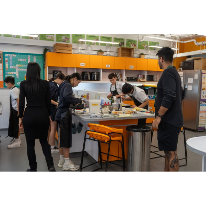 618799860_18097018918928168_297680520447869523_n